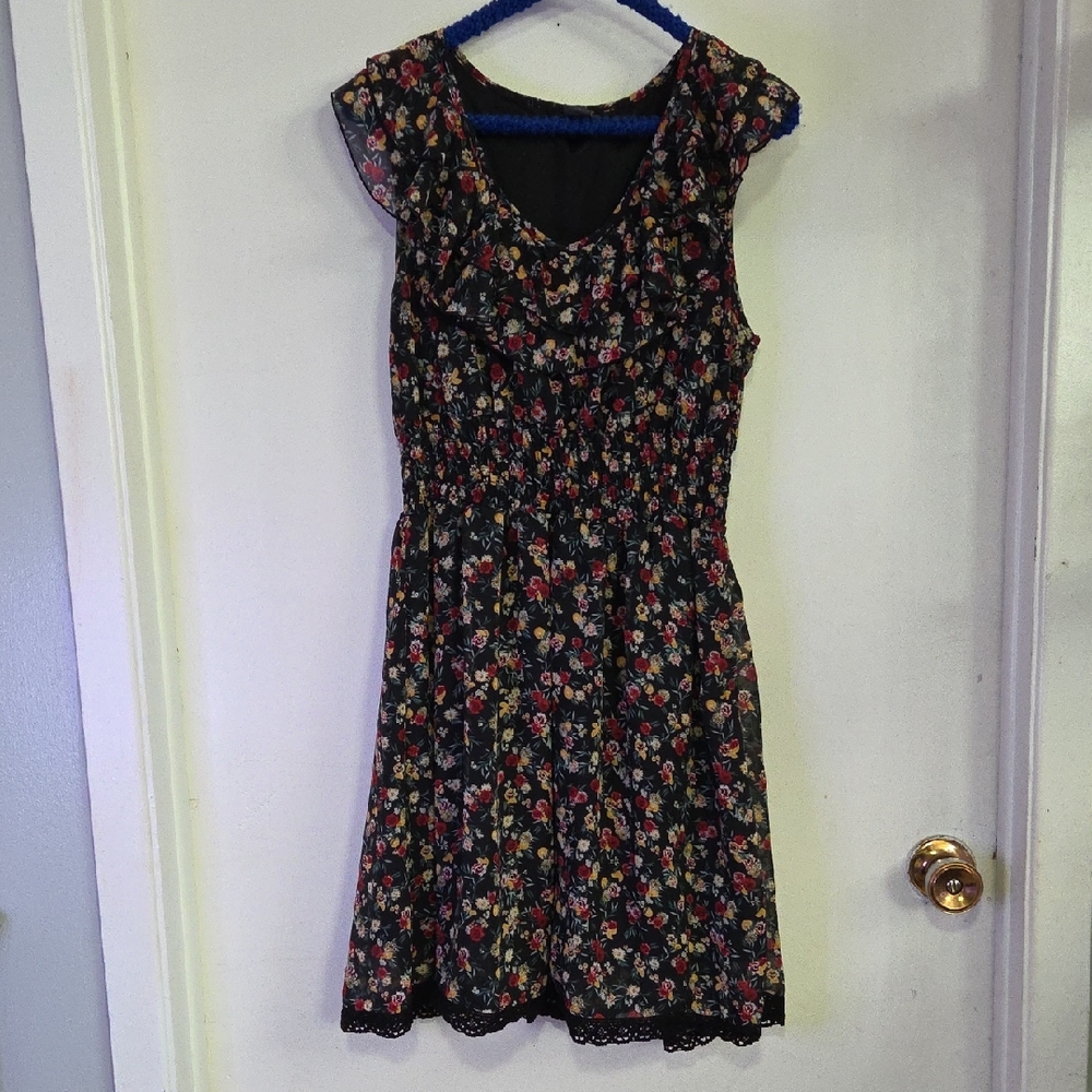 Suzy Shier Floral Dress